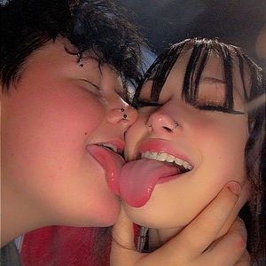 Meet your Posher, Mia